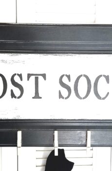 "Lost Socks" Solid Wood Wall Hanging Sign
