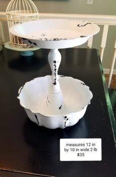 2-Tier Metal & Wood Decorated Pedestal