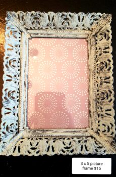 3x5 Free-Standing Picture Frame – Soft Green with Waxed Details!