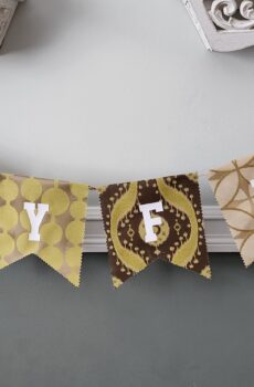 "JOYFUL" Christmas Fabric Banner