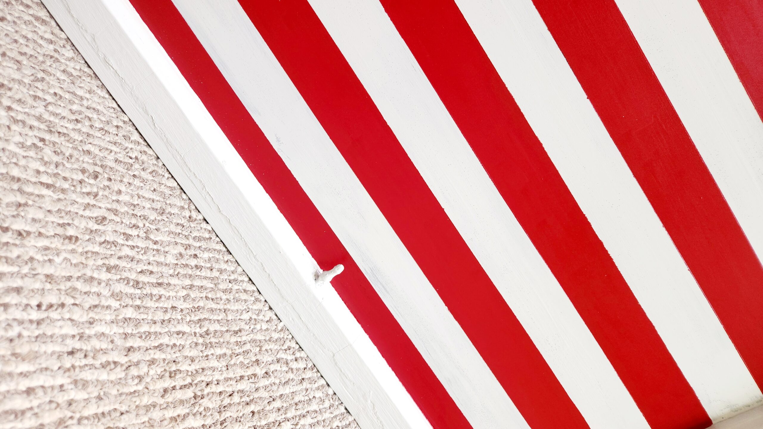 Hand-Painted USA Flag on Antique Window – A True Patriotic Treasure! - Image 4