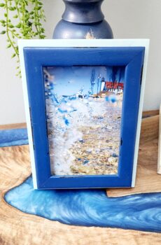 Blue & Teal 4x6 Picture Frame with Betsie Lighthouse Photo – Coastal Elegance!