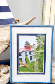 Nautical 3x5 Wall Hanging Picture Frame with Grand Traverse Lighthouse Photo– Coastal Charm!