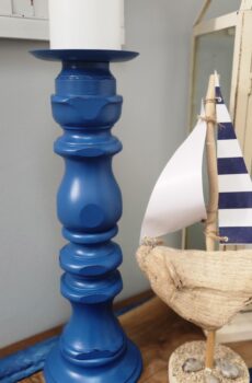 Coastal blue candle stand
