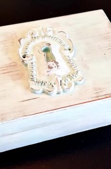 Storage Box with Decorative Keyhole