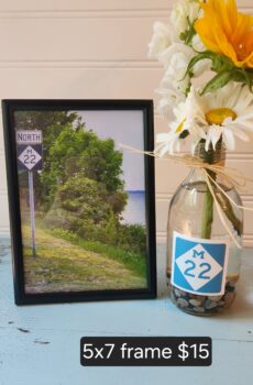 5x7 Picture Frame with Iconic M-22 Photo