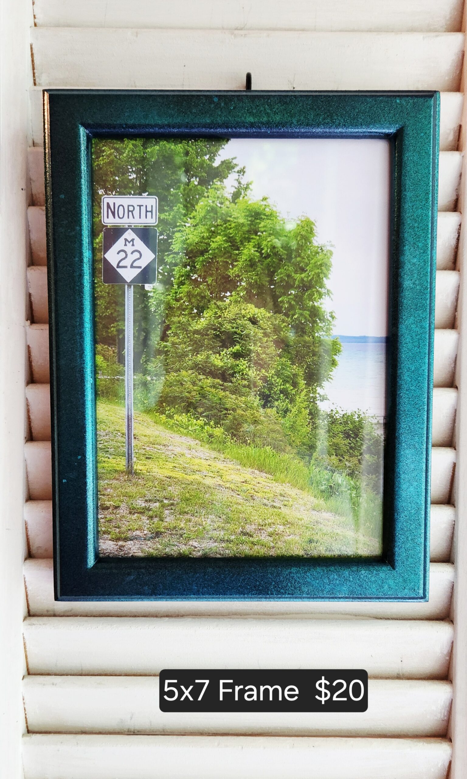 5x7 Picture Frame Wall Hanging with Iconic M-22 Photo - Image 4