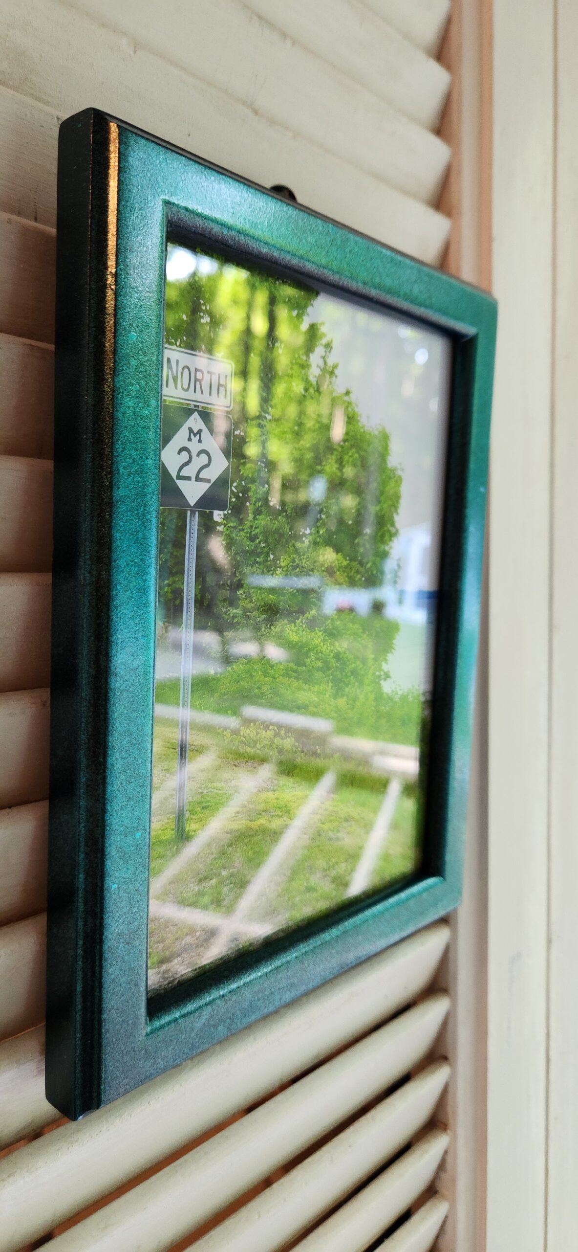 5x7 Picture Frame Wall Hanging with Iconic M-22 Photo - Image 3
